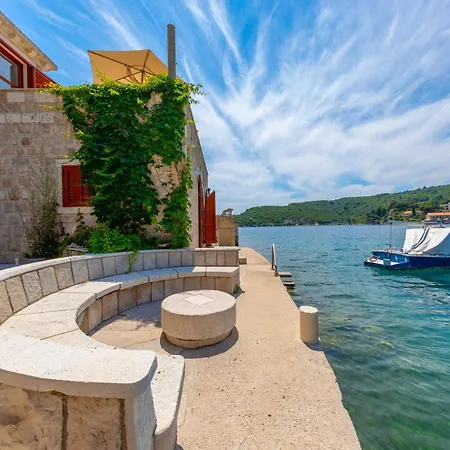 Vala * Zaton (Dubrovnik-Neretva)